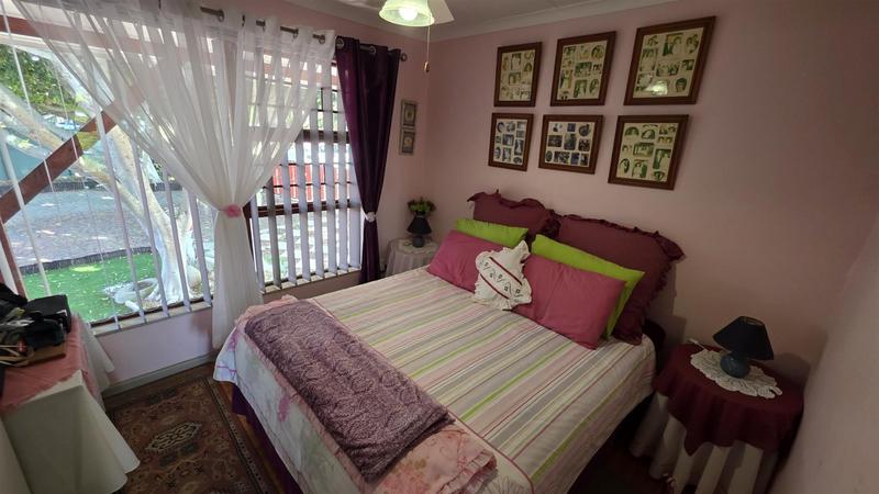 3 Bedroom Property for Sale in Fraaiuitsig Western Cape